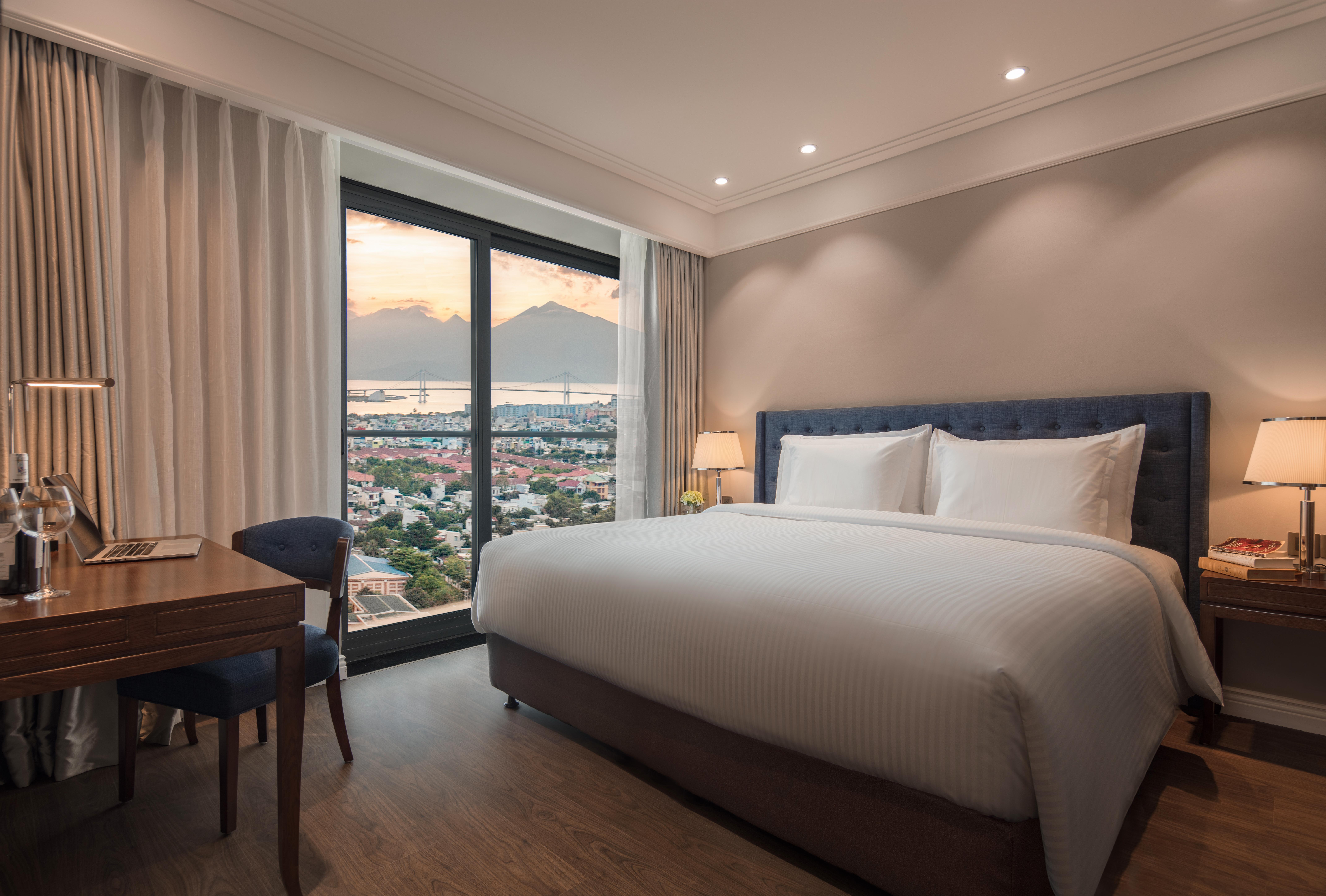Altara Suites Da Nang By Ahg Eksteriør billede