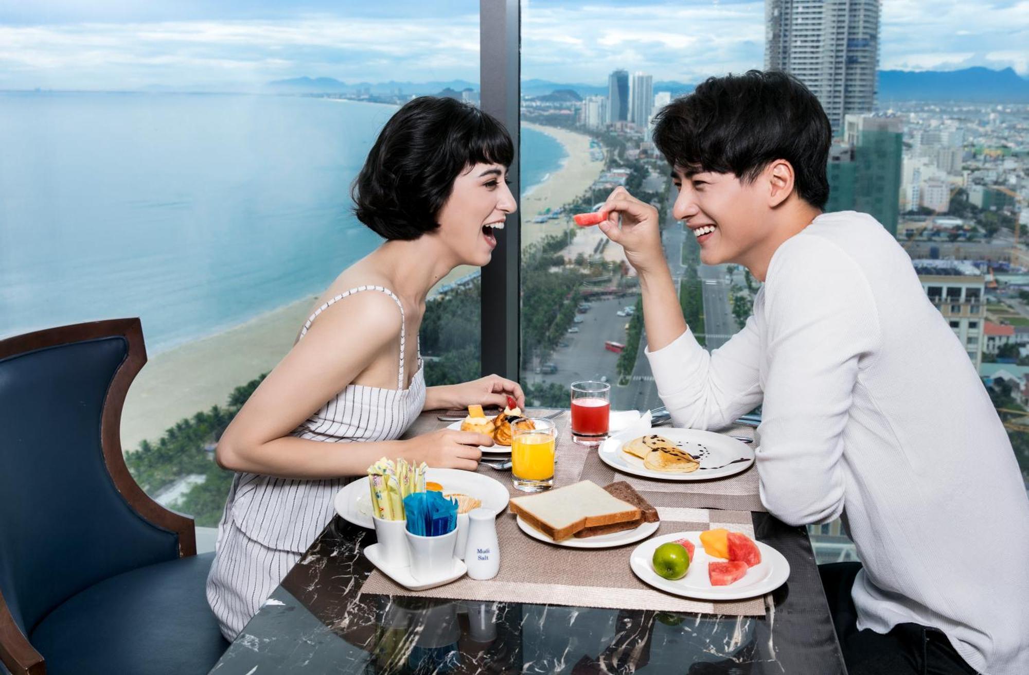 Altara Suites Da Nang By Ahg Eksteriør billede